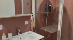 Chambre avec entrée indépendante - Image 2