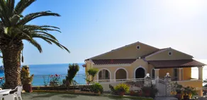 Appartements de vacances Maria avec piscine et vue panoramique - Plage d'Agios Gordios 1 - Image 3