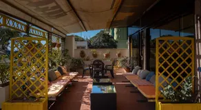 Hotel Ping Pong - Image 3