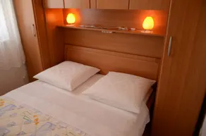 Apartment Iva A2 Postira, Island Brac - Image 5