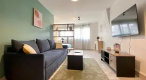 L'Appartement Jebari - Esprit loft Carcassonne proche cité médiévale et aéroport - Image 2