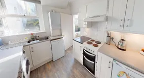 ILFRACOMBE EDEN 2 Bedrooms - Image 5
