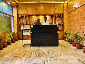 Hotel Galaxy Inn - Image 5