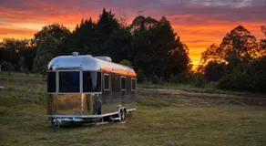 Mountain View, Glamping Caravan, Couples Escape - Image 4