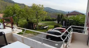 Apppartement dans maison avec terrasse plein sud , Netflix, parking et fibre - Image 4