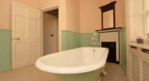 Corrib House Guest Accommodation - Image 4