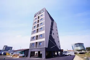 NOVA Hotel - Image 3