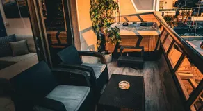 Sea Suites -סוויטה מהממת עם ג'קוזי ונוף לים והטיילת באשקלון - Image 3