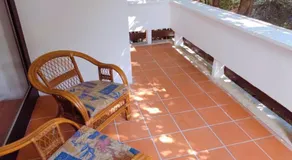 Romantic two bedroom apartments close to Normafa with private parking - Image 5