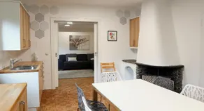 10 min subway U-Bahn to Marienplatz 130 m2 - 4BR - 2Bath - Image 3