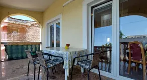 Appartamento con barbecue e terrazza | Vista sul giardino - Image 5