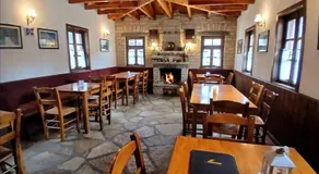 Aloni Guesthouse - Image 5