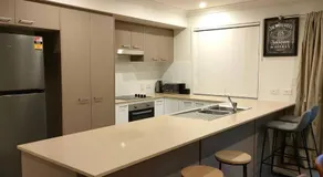 Deluxe Fully Air-conditioned 4BR House with Movie & Family Room - Image 4