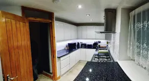 Stratford city apartments - Image 3