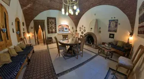 Alexander Lodge - Image 4
