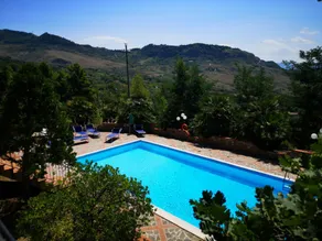 Charming Villa in Polizzi Generosa with Swimming Pool - Image 3