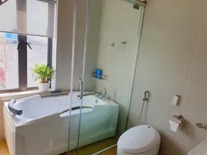 Sunshine House - Image 4