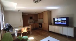 Cálido y acogedor apartamento en el corazón de Puente la Reina - Image 2
