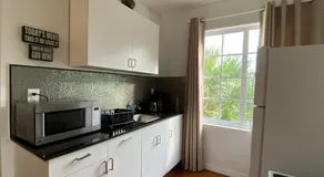 Harding Boutique Apartments - Image 5