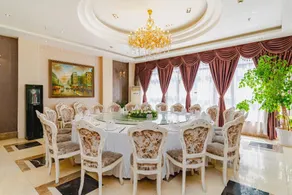 Anji International Holiday Hotel - Image 3