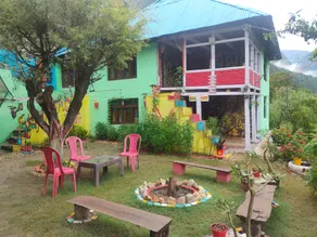 Bobkin's Aryan Homestay - Image 3