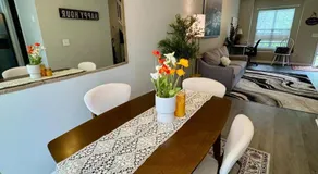 Modern Entire 2-Bedroom House for 6 Guests at University City - Image 3