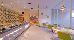 KHAS Semarang Hotel - Image 4