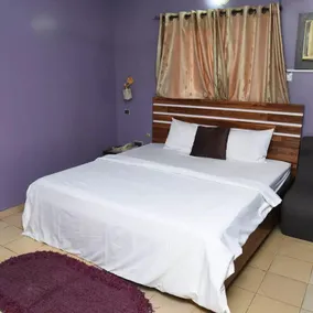 Banilux Guest House - Image 2