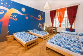 Hostel Downtown - Image 2