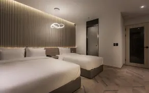 21 Heritage Hotel - Image 2