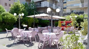 Hotel Adriatico - Image 2
