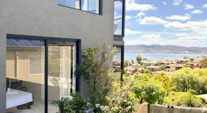luxury Sea View Family retreat in Sandy bay 4 bed 3 bath - Image 3
