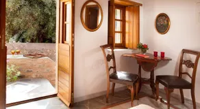 Theophano Art Hotel - Image 4