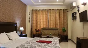 Cozy Studio Apartment In Bahria town - Image 4
