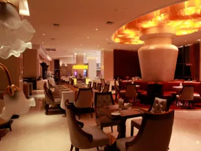 Dongyang Narada Grand Hotel - Image 2