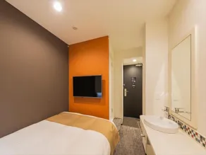 Asta Hotel - Image 2