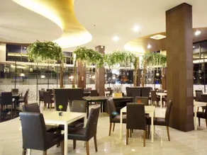 Grand Sovia Hotel - Image 5