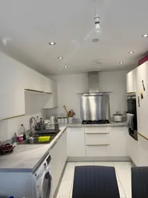 Charming 2-Bedroom House Rental in Newport, UK - Image 3