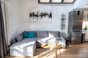 EICH-Penthouse, zentral am Stadtwald mit Ausblick über die Stadt, 24h self check-in, Netflix, DisneyPlus - Image 3