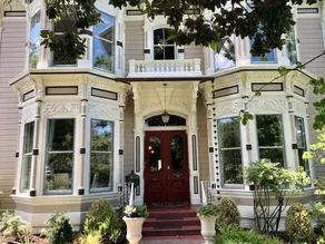 McCall House Boutique Inn - Image 2