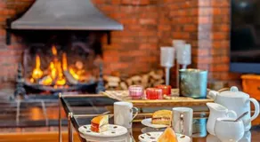 Charmante maison de vacances adaptée aux familles avec barbecue et jardin | Vue lac | Avec animaux acceptés - Image 4