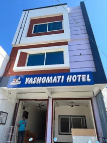 Yashomati Hotel - Image 3