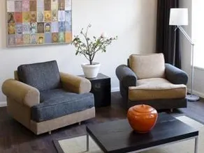 A Small Hotel - Image 3