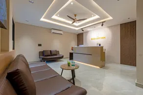The Embassy Inn - Near Indoor Stadium & Sector 11 - Image 4