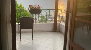Naiada Apartments Milina - Image 4