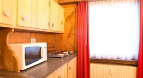 MOM - Alpine Boutique Apartments, Romantica, near Grindelwald Terminal - Image 2
