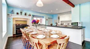 7 Bed in Kingsbridge oc-bc2187 - Image 4