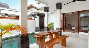 Om Villas Kedungu - Image 3