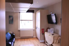Unique Cozy Studio in Notting Hill - Image 5