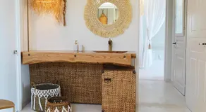 Elefthia Syros Exclusive Suite-Sea View & Jacuzzi - Image 2